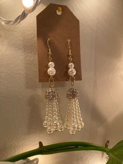 Pearl drop earrings